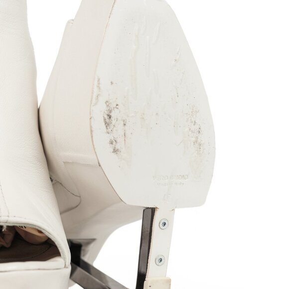 Gareth Pugh SS/14 Runway White Leather Angular-Heel Ankle Boots - Picture 6 of 11